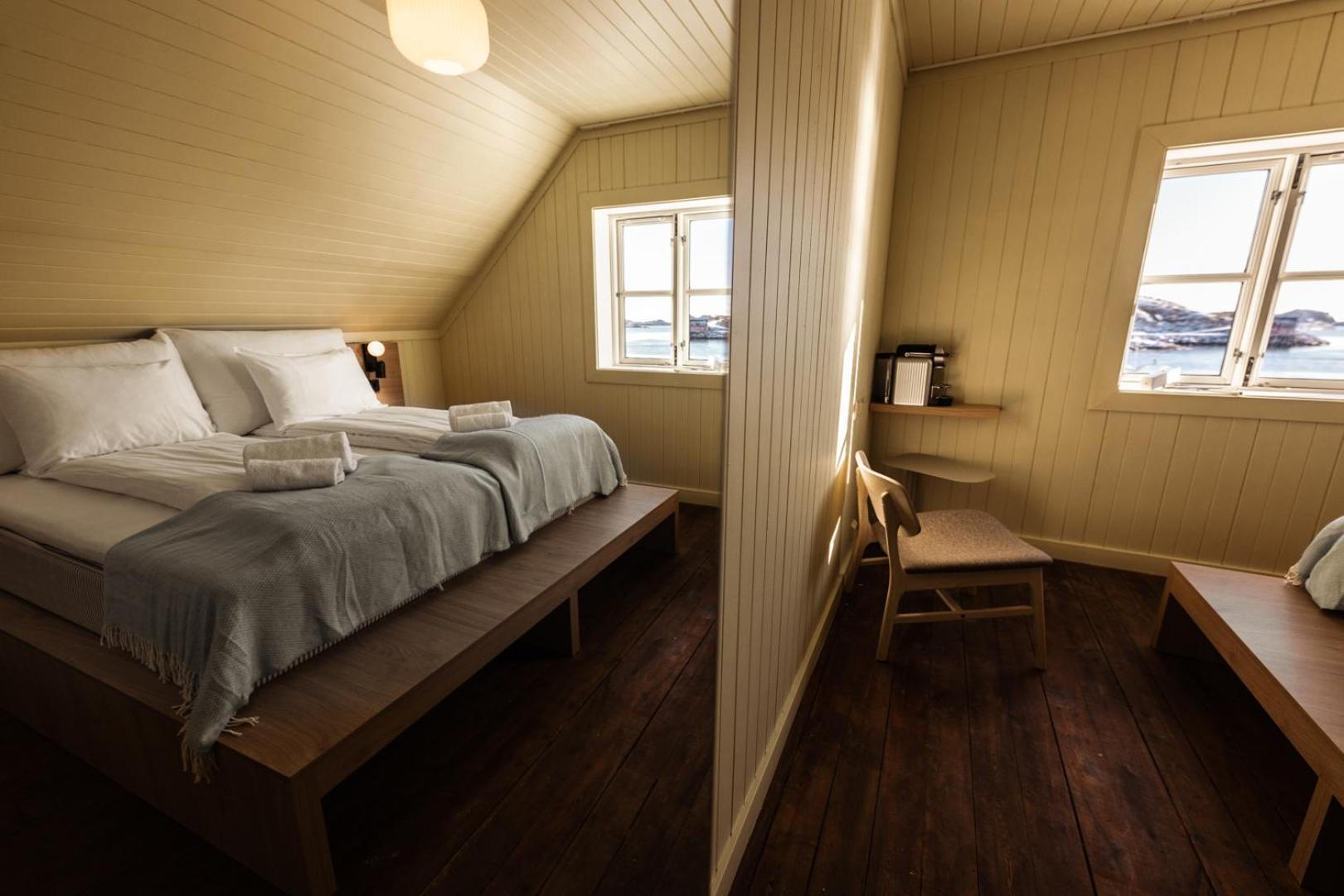 Skata Boutique Hotel Henningsvaer Exterior foto